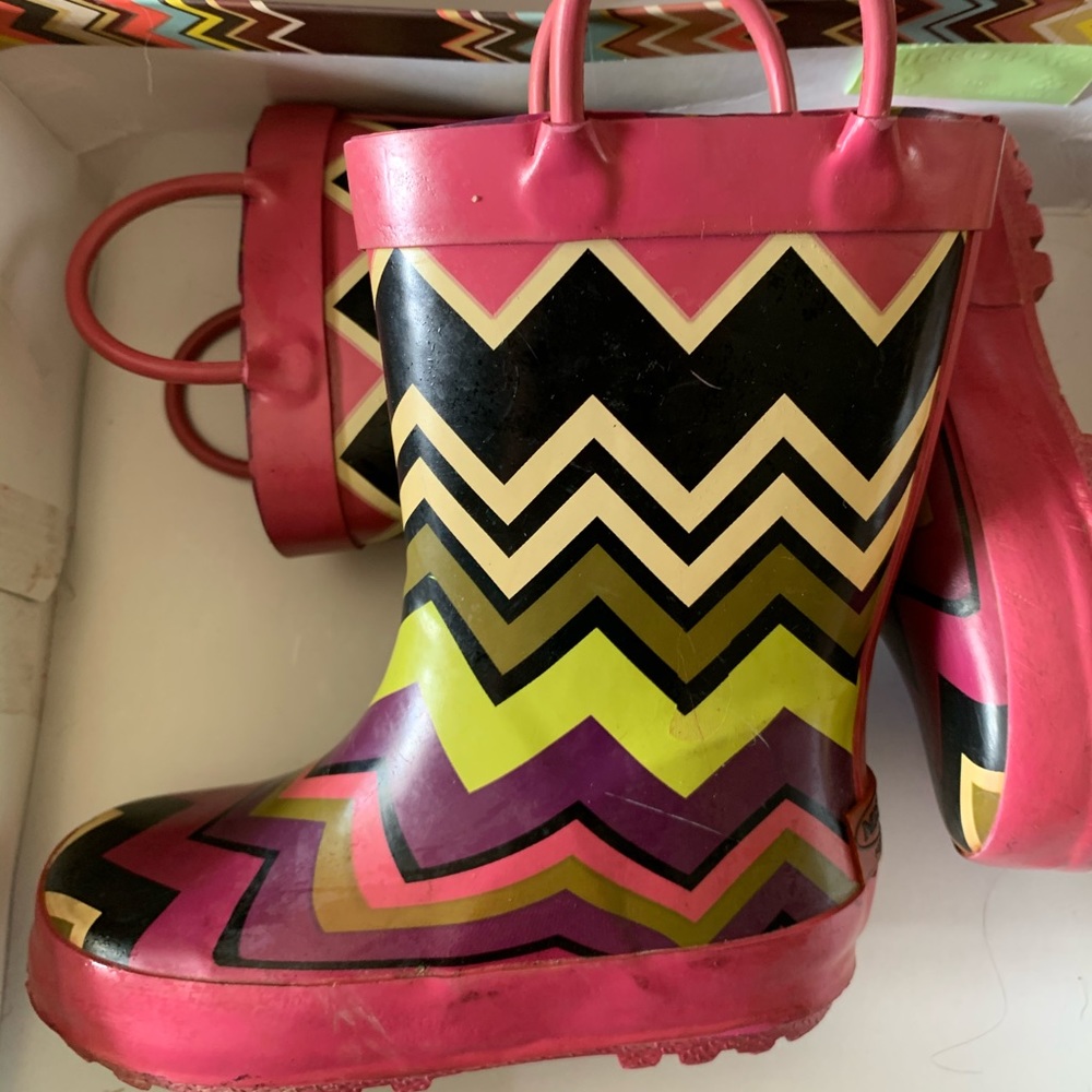 Kids Missoni for Target classic zig zag girls rain boots - size small
